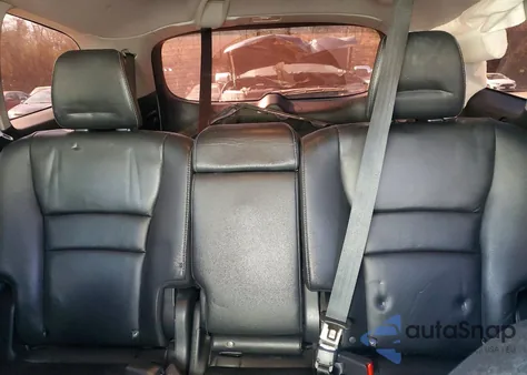 2020 Honda Pilot Touring z USA, uszkodzony, nr VIN 5FNYF5H95LB008182